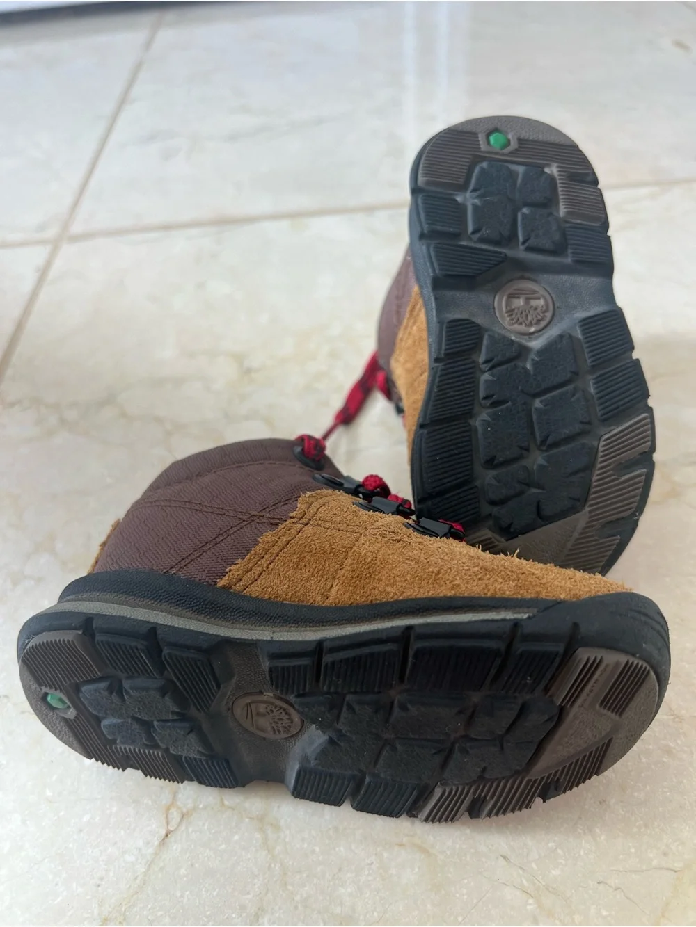 Timberland Toddler Kids Brown Suede Dark Brown Hiking Boots Red Laces Size 4
